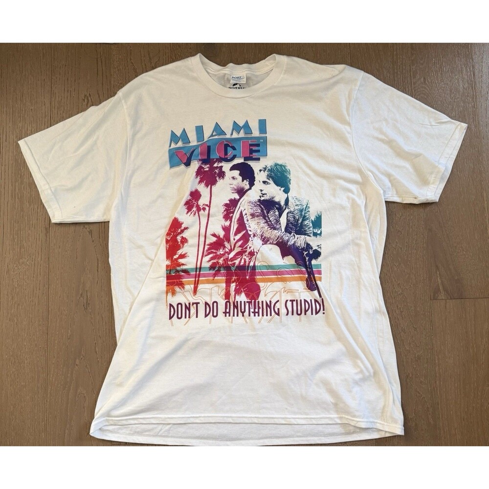 Vintage Men's Size XL Official Universal Studios Miami Vice White T-Shirt
